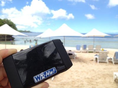 グアムの海と海外Wi-Fi「ワイホー」