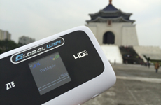 中正紀念堂と台湾用Wi-Fiルーター